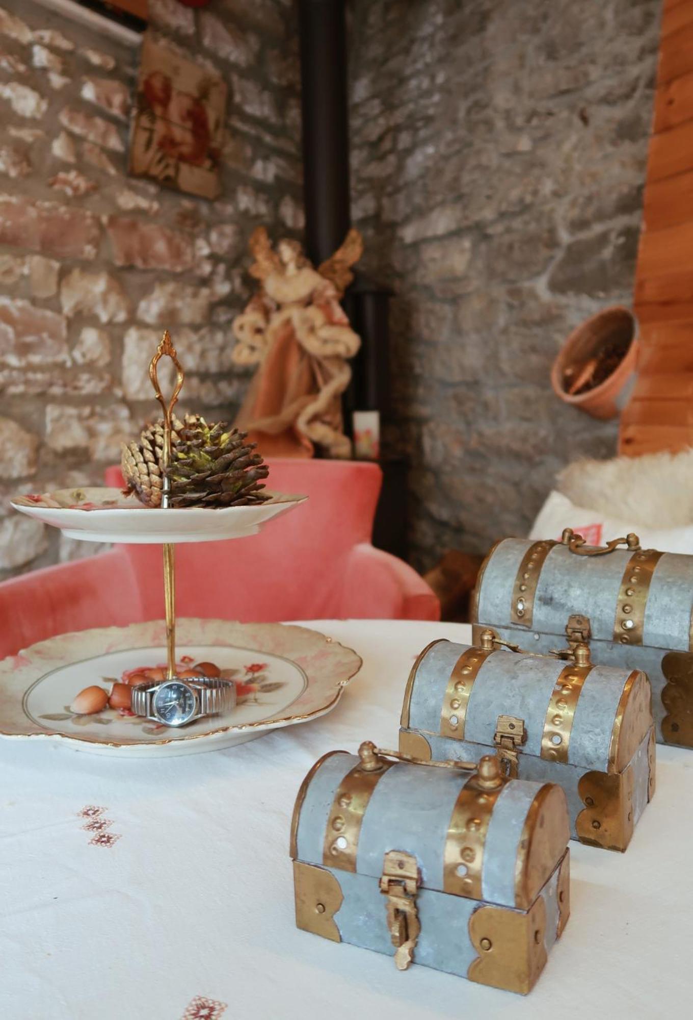 "Villa 70" Guesthouse Gjirokastër 외부 사진
